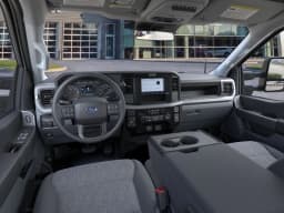 Ford Super Duty F-250 SRW XL 4WD Crew Cab 6.75' Box 2026 — side view