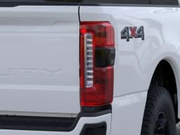 Ford Super Duty F-250 SRW XL 4WD Crew Cab 6.75' Box 2026 — side view