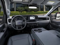 Ford Super Duty F-250 SRW XL 4WD Crew Cab 6.75' Box 2027 — side view