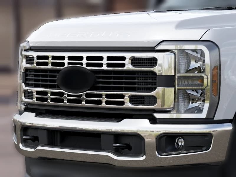 Ford Super Duty F-250 SRW XLT 4WD Crew Cab 6.75' Box 2027 — side view