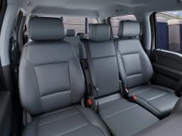 Ford Super Duty F-250 SRW XL 4WD Crew Cab 6.75' Box 2027 — side view