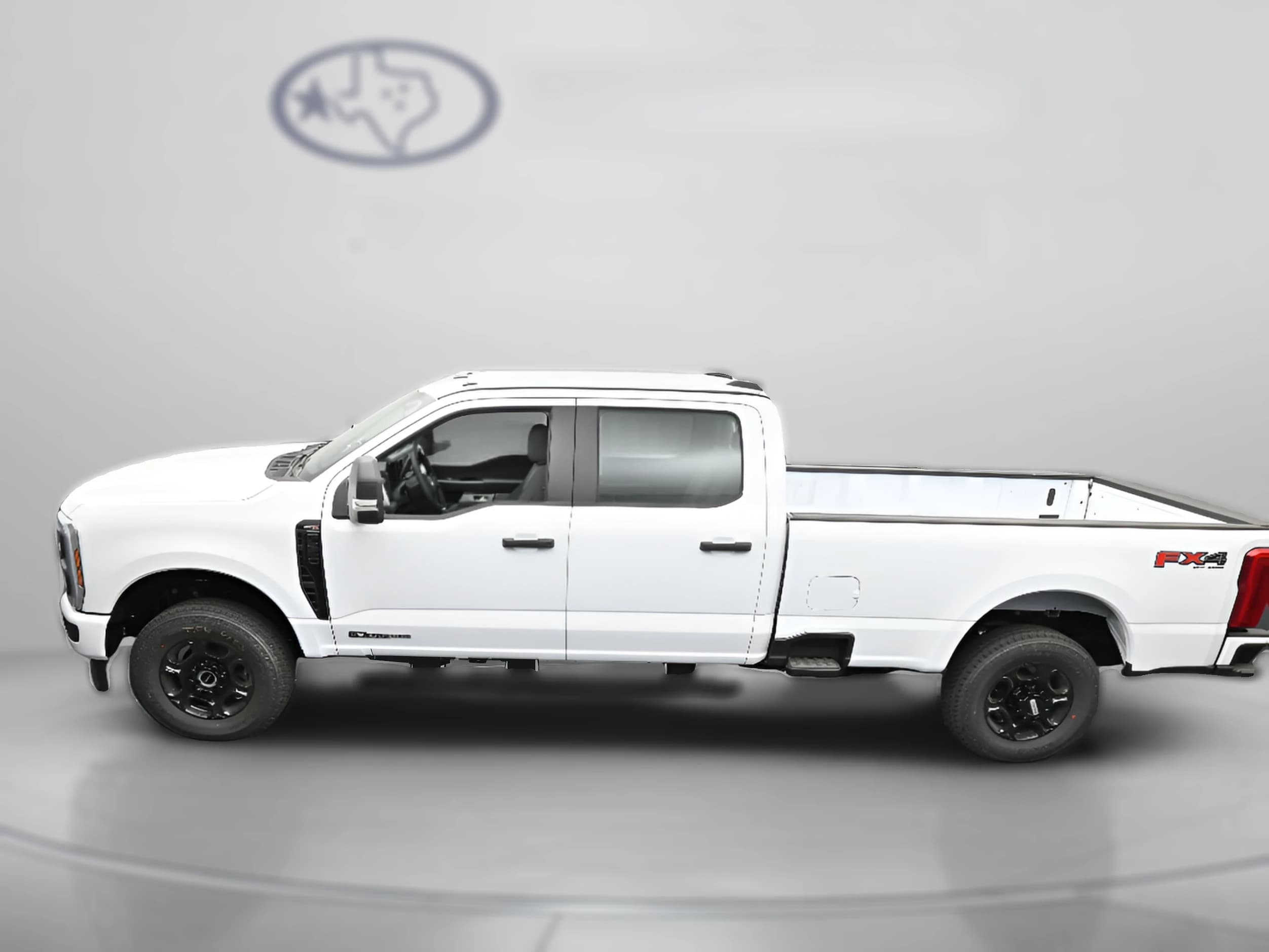 Ford Super Duty F-250 SRW XL 4WD Crew Cab 8' Box 2026 — side view