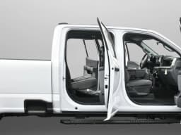 Ford Super Duty F-250 SRW XL 4WD Crew Cab 8' Box 2026 — side view