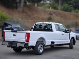 Ford Super Duty F-250 SRW XL 2WD SuperCab 6.75' Box 2026 — side view