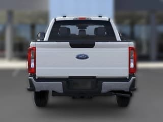 Ford Super Duty F-250 SRW XL 4WD SuperCab 6.75' Box