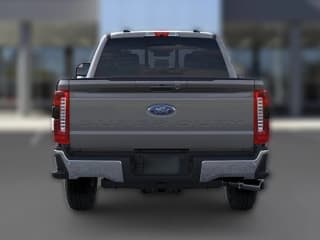 Ford Super Duty F-250 SRW LARIAT 4WD Crew Cab 6.75' Box
