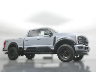 Ford Super Duty F-250 SRW LARIAT 4WD Crew Cab 6.75' Box