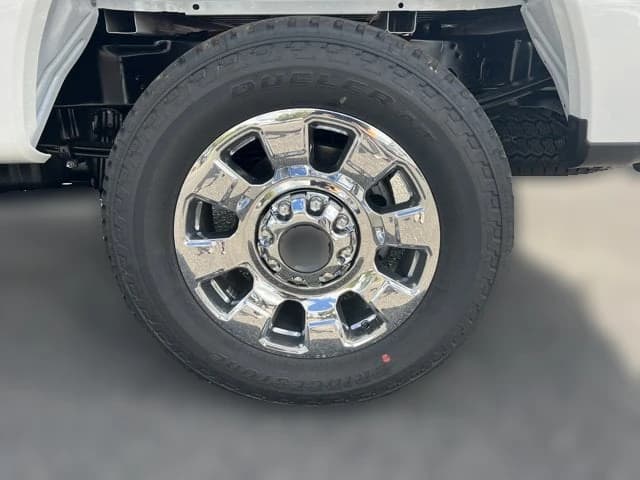 Ford Super Duty F-250 SRW LARIAT 4WD Crew Cab 6.75' Box 2027 — side view