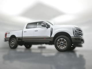 Ford Super Duty F-250 SRW King Ranch 4WD Crew Cab 6.75' Box