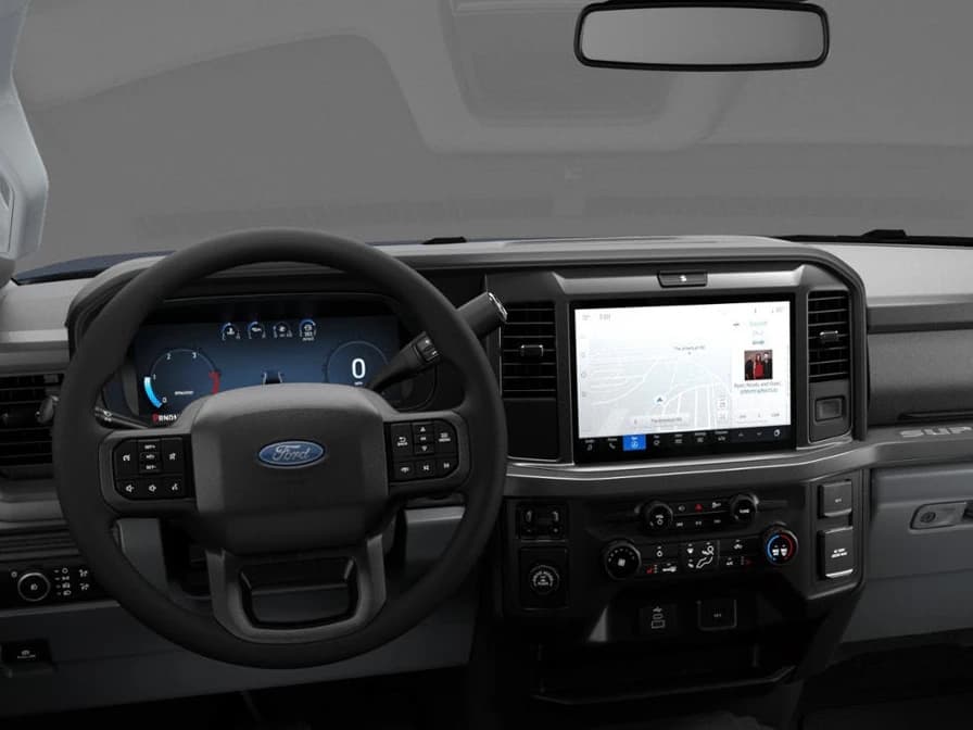 Ford Super Duty F-250 SRW XLT 4WD Crew Cab 6.75' Box 2027 — side view