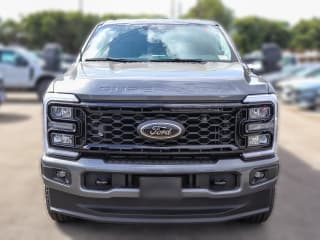 Ford Super Duty F-250 SRW LARIAT 4WD Crew Cab 6.75' Box