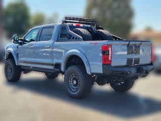 Ford Super Duty F-250 SRW LARIAT 4WD Crew Cab 6.75' Box