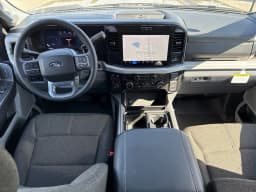 Ford Super Duty F-250 SRW XLT 4WD Crew Cab 6.75' Box 2027 — side view