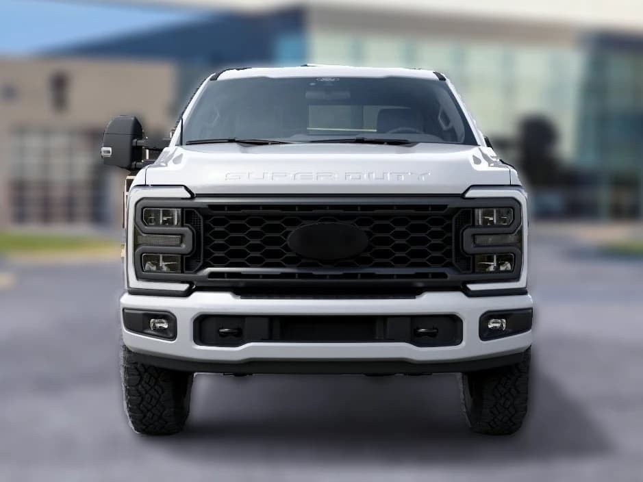 Ford Super Duty F-250 SRW XL 4WD Crew Cab 6.75' Box 2027 — side view