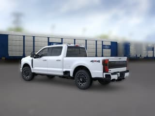 Ford Super Duty F-250 SRW Platinum 4WD Crew Cab 6.75' Box