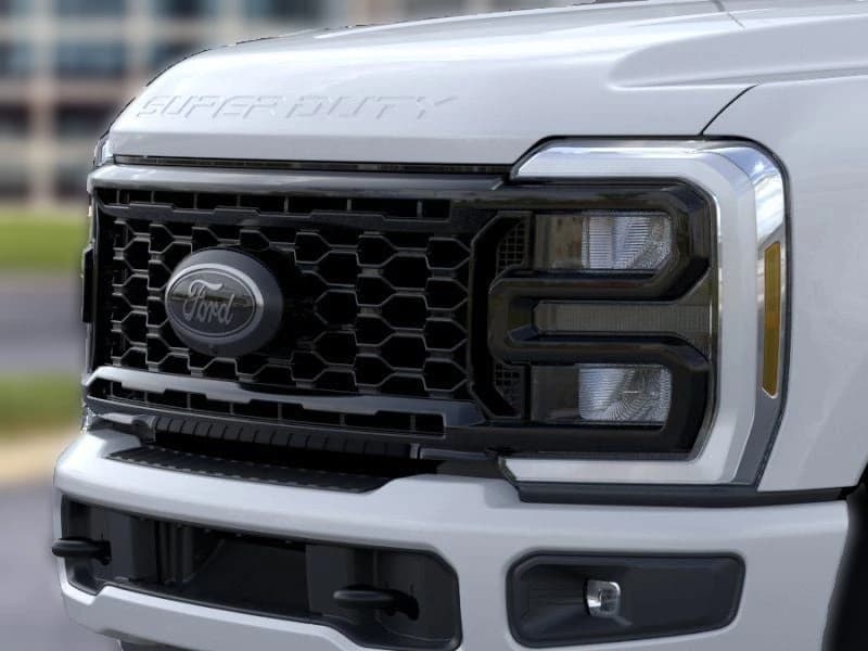 Ford Super Duty F-250 SRW XLT 4WD Crew Cab 6.75' Box 2026 — side view