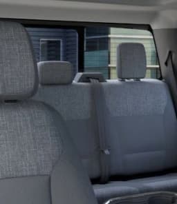 Ford Super Duty F-250 SRW XLT 4WD Crew Cab 6.75' Box 2026 — side view