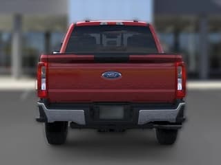 Ford Super Duty F-250 SRW XLT 4WD Crew Cab 6.75' Box
