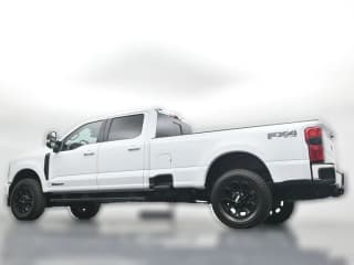 Ford Super Duty F-250 SRW LARIAT 4WD Crew Cab 6.75' Box
