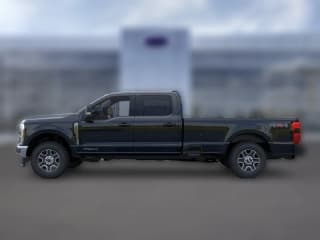 Ford Super Duty F-250 SRW LARIAT 4WD Crew Cab 8' Box