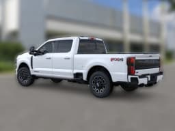 Ford Super Duty F-250 SRW Platinum 4WD Crew Cab 6.75' Box 2026 — side view