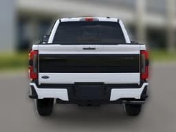 Ford Super Duty F-250 SRW Platinum 4WD Crew Cab 6.75' Box 2026 — side view