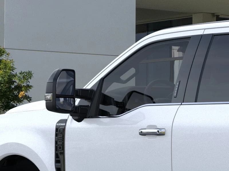 Ford Super Duty F-250 SRW Platinum 4WD Crew Cab 6.75' Box 2026 — side view