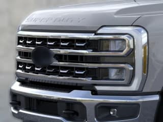 Ford Super Duty F-250 SRW XLT 4WD Crew Cab 6.75' Box