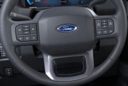 Ford Super Duty F-250 SRW LARIAT 4WD Crew Cab 6.75' Box 2026 — side view