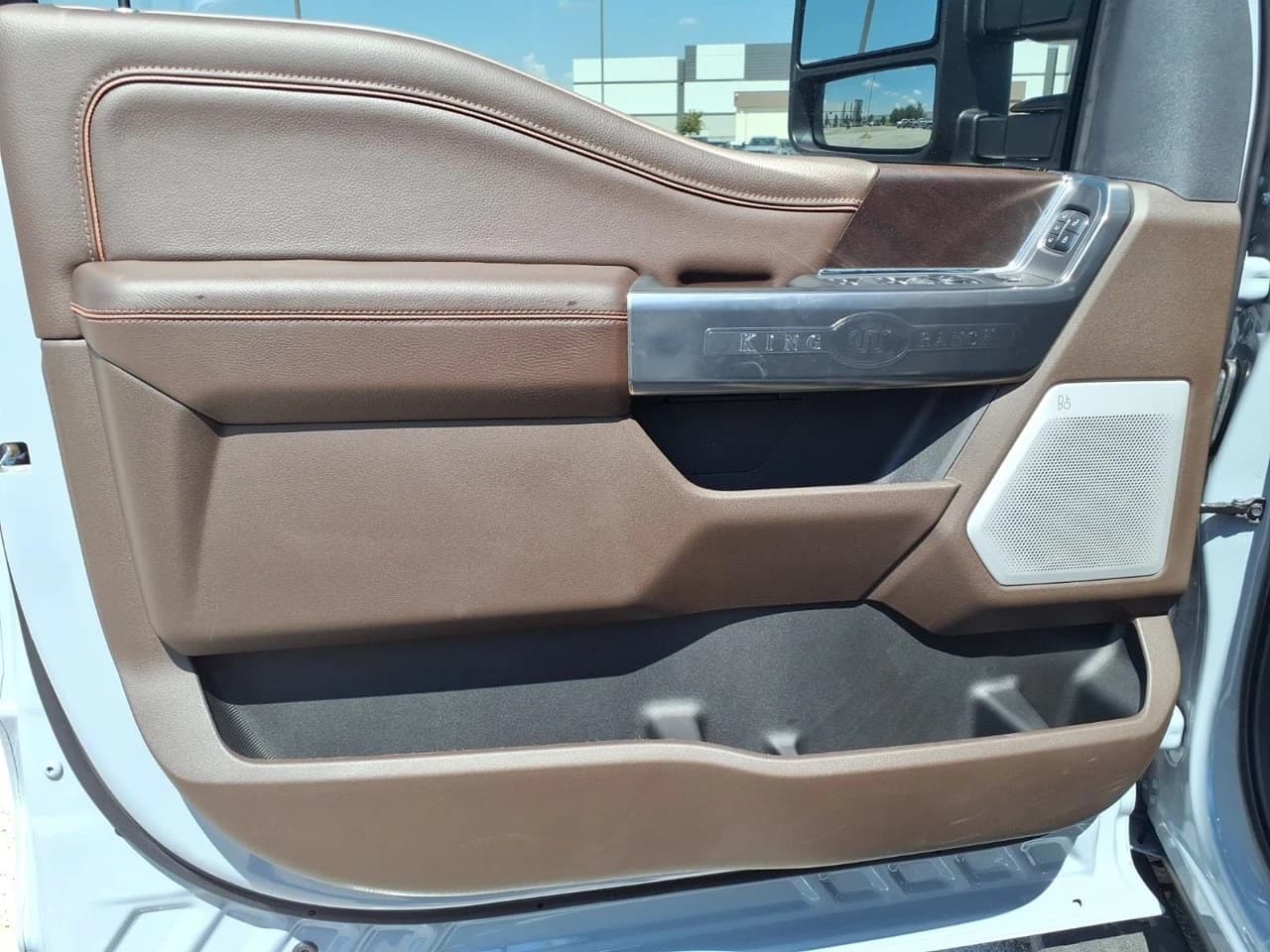 Ford Super Duty F-250 SRW King Ranch 4WD Crew Cab 6.75' Box 2026 — side view