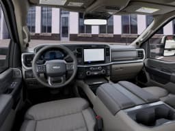 Ford Super Duty F-350 SRW Platinum 4WD Crew Cab 6.75' Box 2027 — side view