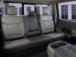 Ford Super Duty F-350 SRW Platinum 4WD Crew Cab 6.75' Box 2027 — side view