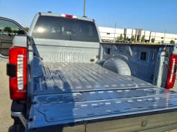 Ford Super Duty F-350 SRW LARIAT 4WD Crew Cab 6.75' Box 2026 — side view