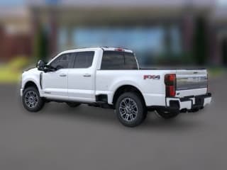 Ford Super Duty F-350 SRW Platinum 4WD Crew Cab 6.75' Box