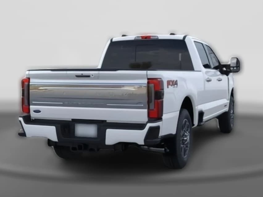 Ford Super Duty F-350 SRW Platinum 4WD Crew Cab 6.75' Box 2025 — side view