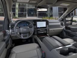 Ford Super Duty F-350 SRW Platinum 4WD Crew Cab 6.75' Box 2025 — side view
