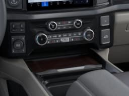 Ford Super Duty F-350 SRW Platinum 4WD Crew Cab 6.75' Box 2025 — side view