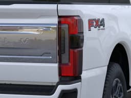 Ford Super Duty F-350 SRW Platinum 4WD Crew Cab 6.75' Box 2025 — side view