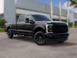 Ford Super Duty F-350 SRW LARIAT 4WD Crew Cab 8' Box 2027 — side view