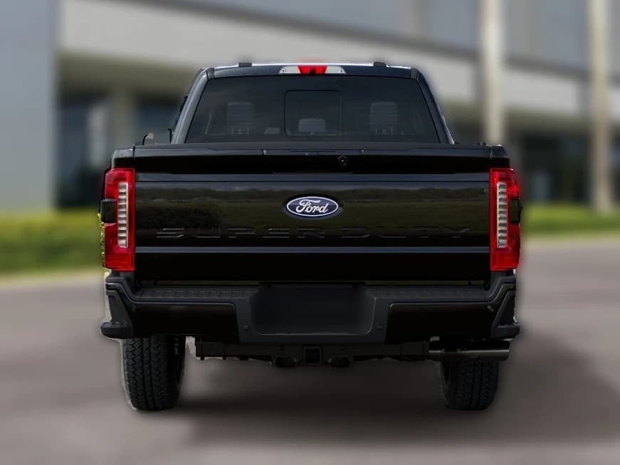 Ford Super Duty F-350 SRW LARIAT 4WD Crew Cab 8' Box 2027 — side view