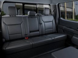 Ford Super Duty F-350 SRW LARIAT 4WD Crew Cab 8' Box 2027 — side view