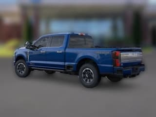Ford Super Duty F-350 SRW Platinum 4WD Crew Cab 6.75' Box