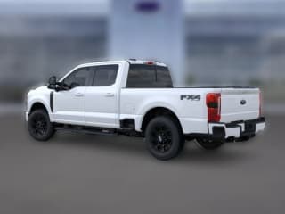 Ford Super Duty F-350 SRW LARIAT 4WD Crew Cab 6.75' Box