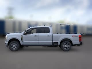 Ford Super Duty F-350 SRW LARIAT 4WD Crew Cab 6.75' Box