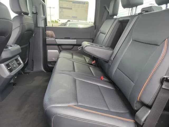Ford Super Duty F-350 SRW King Ranch 4WD Crew Cab 6.75' Box 2027 — side view