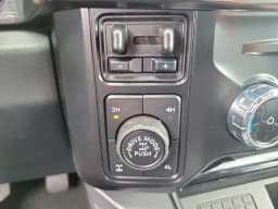 Ford Super Duty F-350 SRW King Ranch 4WD Crew Cab 6.75' Box 2027 — side view