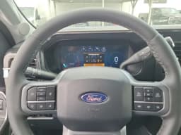 Ford Super Duty F-350 SRW King Ranch 4WD Crew Cab 6.75' Box 2027 — side view