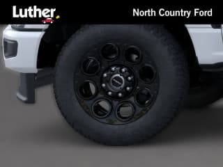 Ford Super Duty F-350 SRW XLT 4WD Crew Cab 6.75' Box