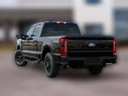 Ford Super Duty F-350 SRW XLT 4WD Crew Cab 6.75' Box 2027 — side view