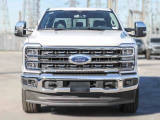 Ford Super Duty F-350 SRW LARIAT 4WD Crew Cab 6.75' Box
